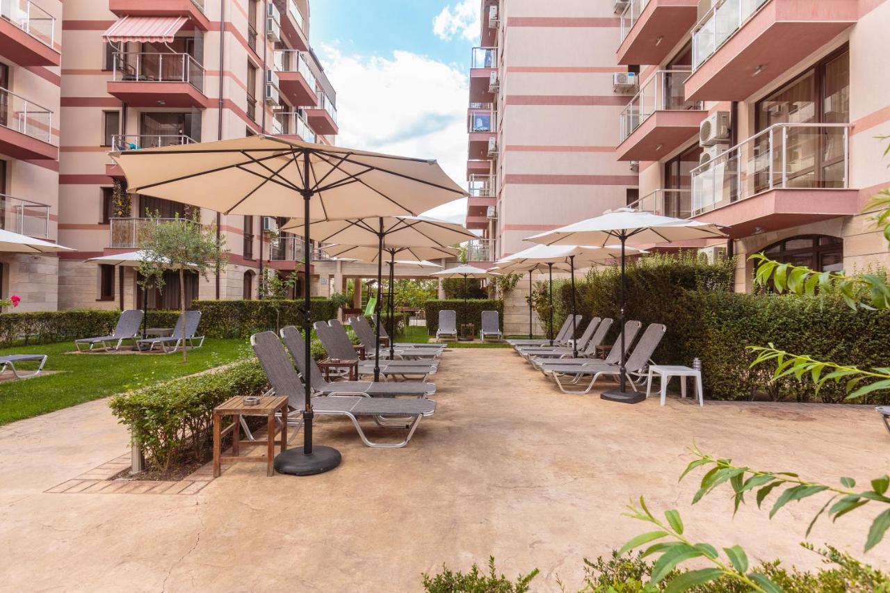 Aparthotel Tarsis Club & Aquapark