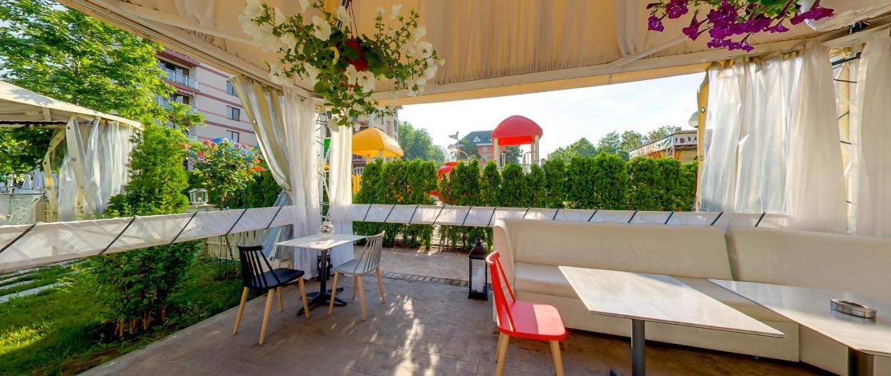 Hotel de apartamente Tarsis Club & Aquapark 4*