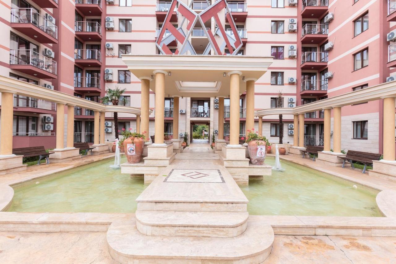 Hotel de apartamente Tarsis Club & Aquapark 4*