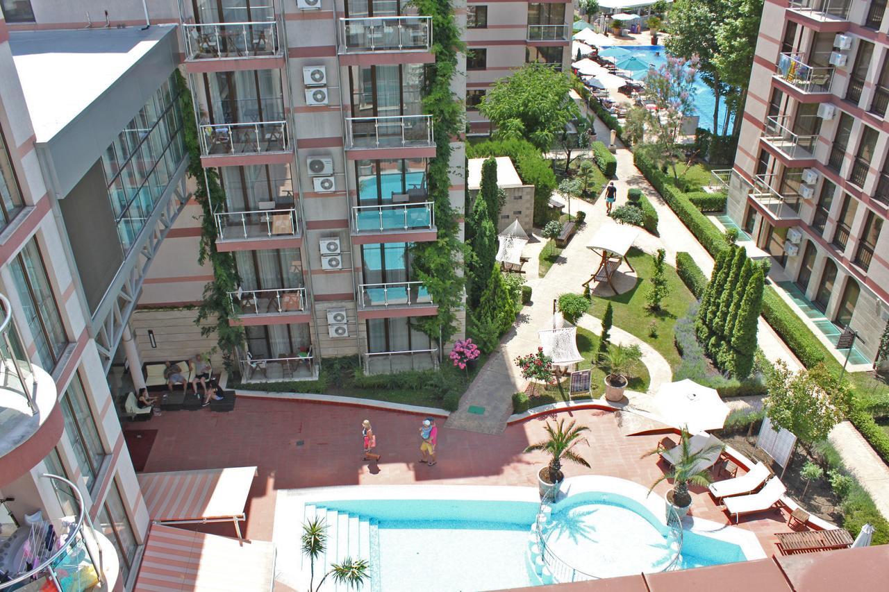 Tarsis Club & Aquapark Hotel de apartamente