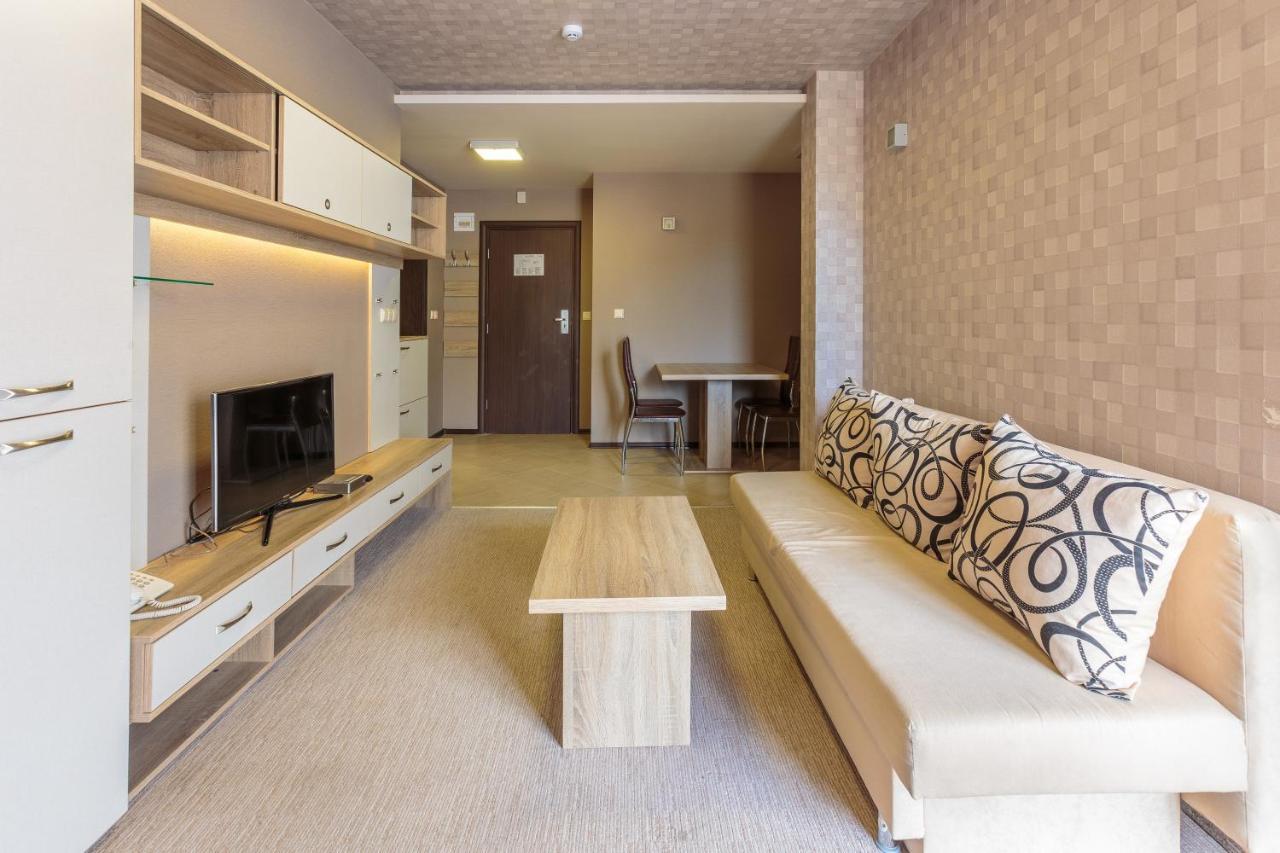 Tarsis Club & Aquapark Hotel de apartamente Sunny Beach